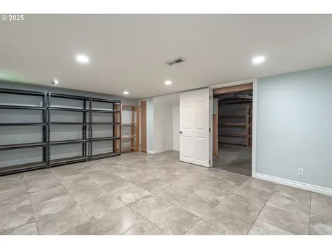 504 W 32nd Street Vancouver WA 98660