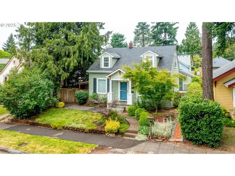 504 W 32nd Street Vancouver WA 98660