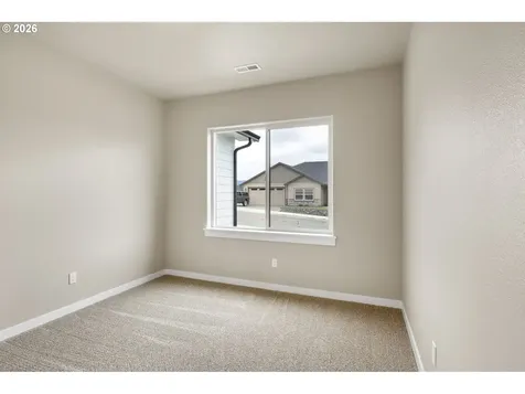 941 Sand Pines Avenue Sutherlin OR 97479