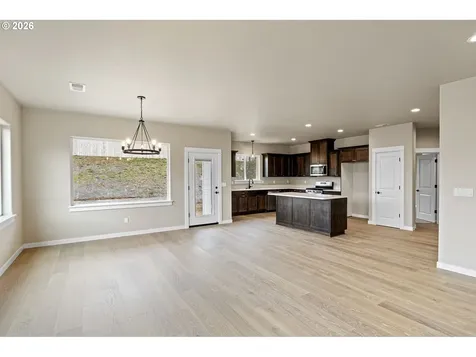 941 Sand Pines Avenue Sutherlin OR 97479
