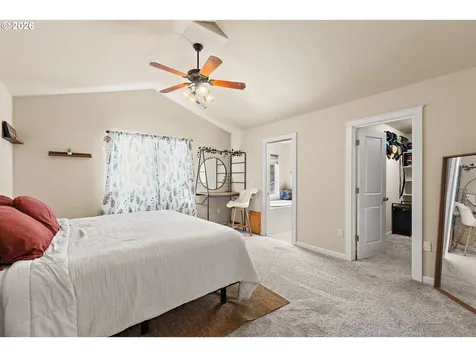 19537 Morrie Drive Oregon City OR 97045