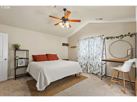19537 Morrie Drive Oregon City OR 97045