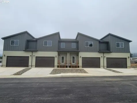 152 Allison Avenue Sutherlin OR 97479