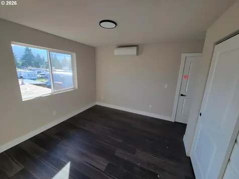 152 Allison Avenue Sutherlin OR 97479