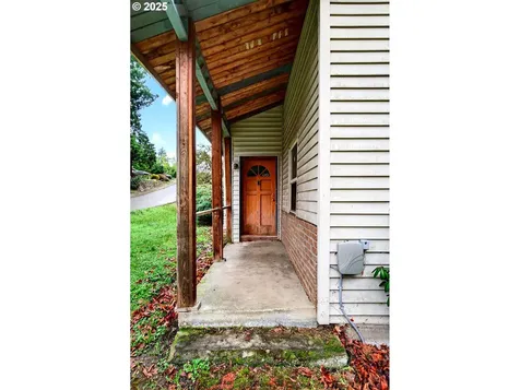 460 SW Maple Road Estacada OR 97023
