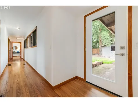 11805 SW Belvidere Place Portland OR 97225