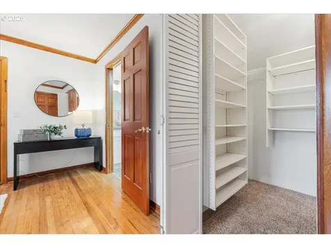 11805 SW Belvidere Place Portland OR 97225