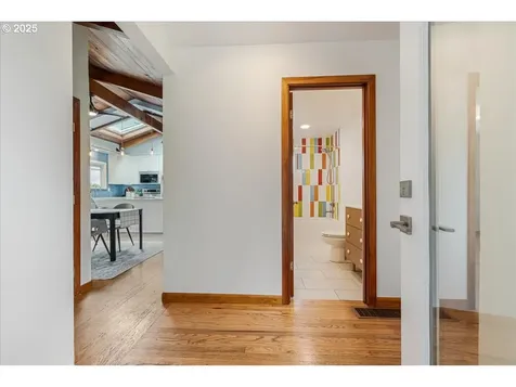 11805 SW Belvidere Place Portland OR 97225
