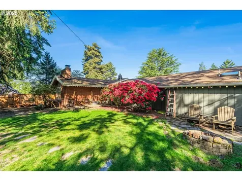 11805 SW Belvidere Place Portland OR 97225