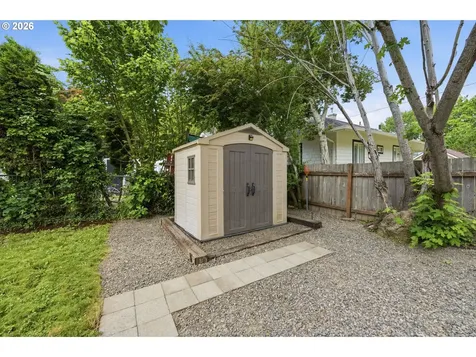 2025 Trade Street SE Salem OR 97301