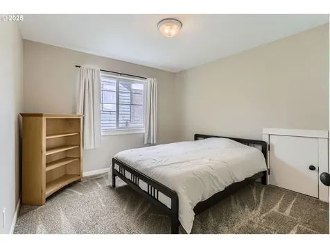 15602 NW Graf Street Portland OR 97229