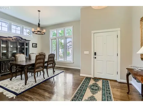 15602 NW Graf Street Portland OR 97229