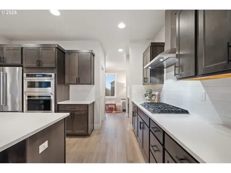 17671 SW Cobb Lane Beaverton OR 97007