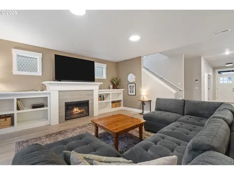 17671 SW Cobb Lane Beaverton OR 97007