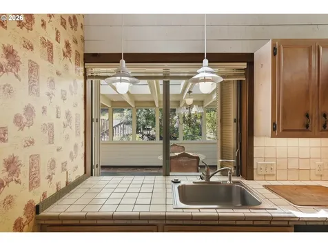 1310 Ingersoll Street Coos Bay OR 97420