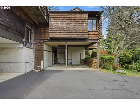 1310 Ingersoll Street Coos Bay OR 97420