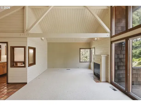 1310 Ingersoll Street Coos Bay OR 97420