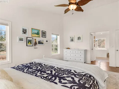 92041 Carmen Creek Road Astoria OR 97103