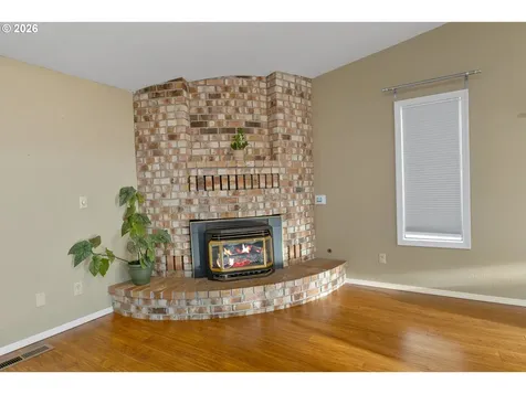 2387 Wintergreen Avenue NW Salem OR 97304