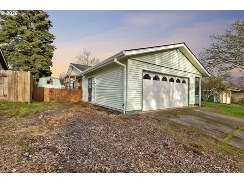 2387 Wintergreen Avenue NW Salem OR 97304