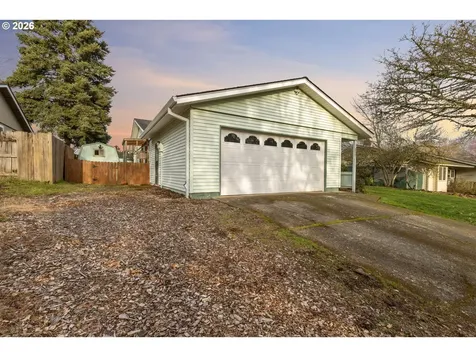 2387 Wintergreen Avenue NW Salem OR 97304
