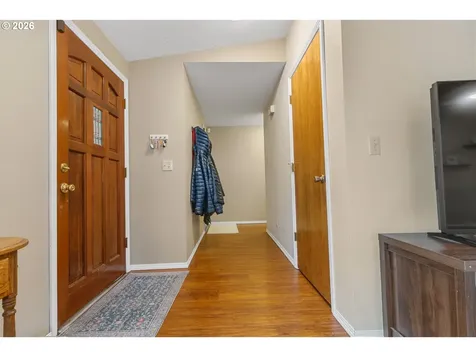 2387 Wintergreen Avenue NW Salem OR 97304