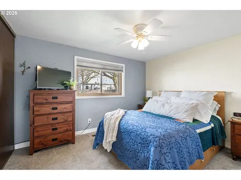 86 E 2nd Street Halsey OR 97348