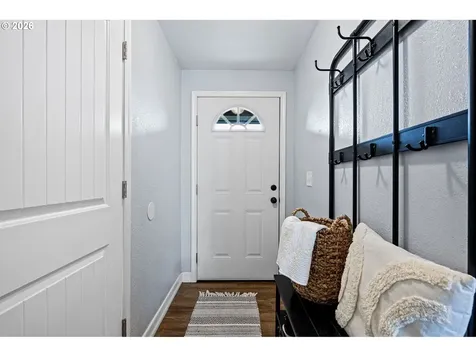 86 E 2nd Street Halsey OR 97348