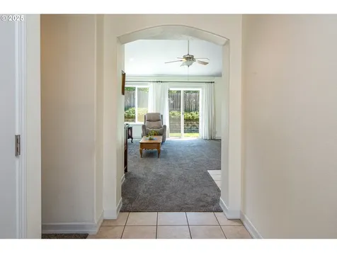910 Kristen Way Cottage Grove OR 97424
