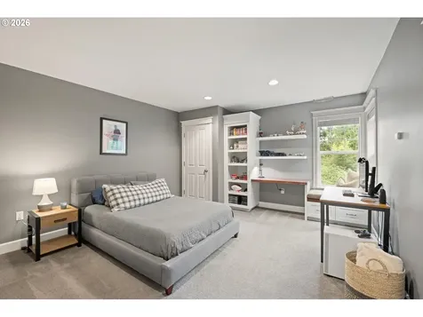 4112 SW 58th Avenue Portland OR 97221