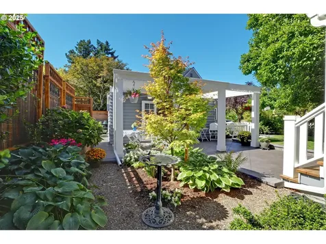 4432 NE Wistaria Drive Portland OR 97213