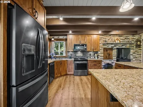 21367 E Blue Jay Lane Brightwood OR 97011