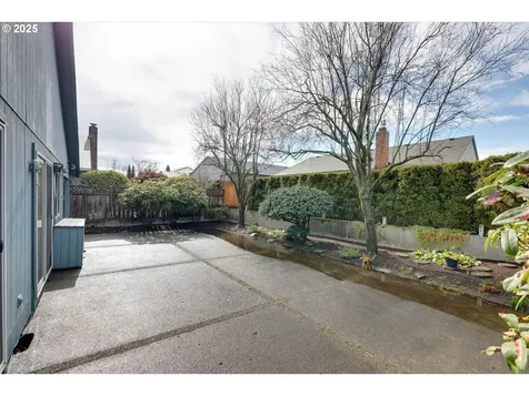 2239 NE 154th Avenue Portland OR 97230