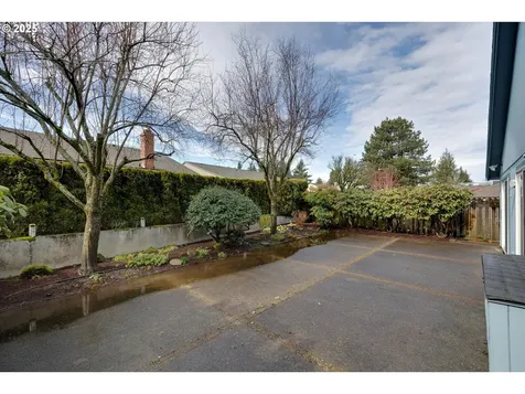 2239 NE 154th Avenue Portland OR 97230