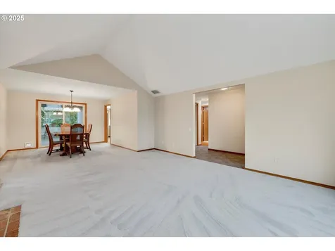 2239 NE 154th Avenue Portland OR 97230
