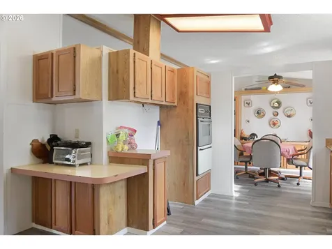 3372 Long Street Sweet Home OR 97386