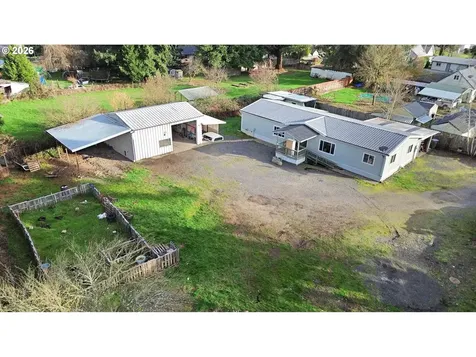 3372 Long Street Sweet Home OR 97386