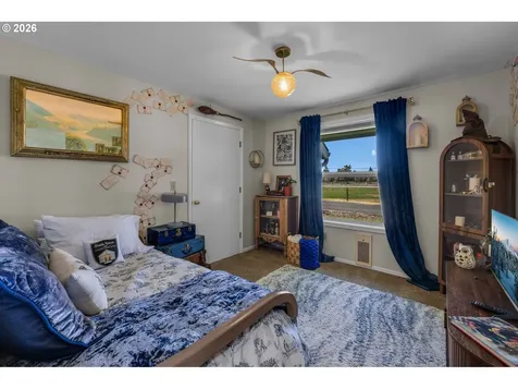 3099 NW Williams Way Redmond OR 97756