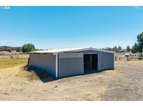 3099 NW Williams Way Redmond OR 97756