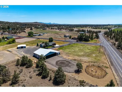 3099 NW Williams Way Redmond OR 97756
