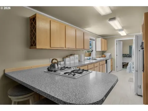 3099 NW Williams Way Redmond OR 97756