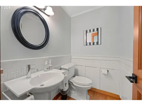 1635 SW 14th Street Warrenton OR 97146