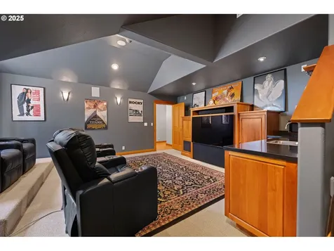 1635 SW 14th Street Warrenton OR 97146