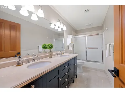 1635 SW 14th Street Warrenton OR 97146