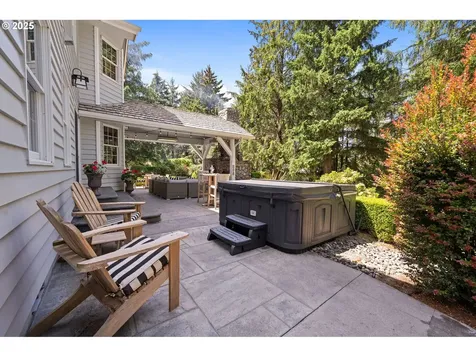 1635 SW 14th Street Warrenton OR 97146