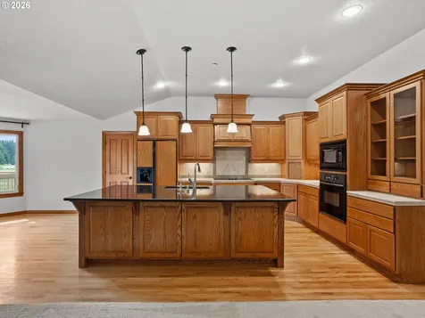 18707 NE 229th Court Brush Prairie WA 98606