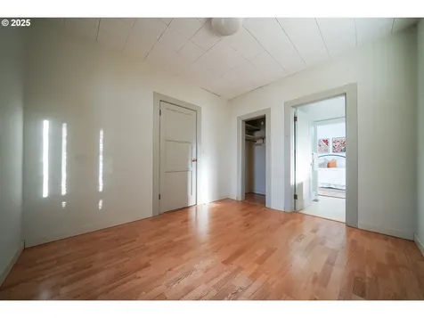 4540 SE Taylor Street Portland OR 97215