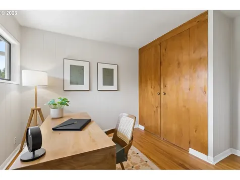 2833 NE 89th Avenue Portland OR 97220