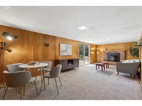 2833 NE 89th Avenue Portland OR 97220