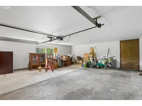 2833 NE 89th Avenue Portland OR 97220